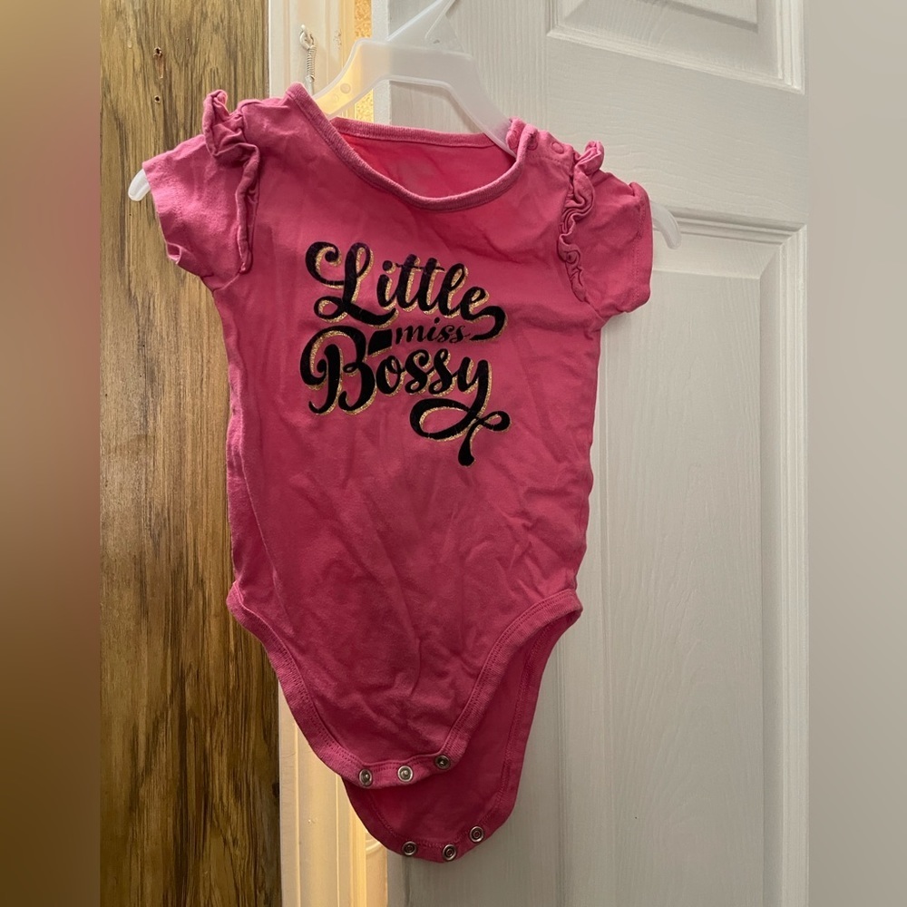 Baby girl 3-6 Onesie